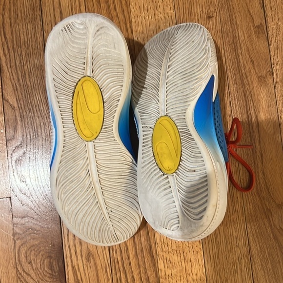 Mario Bros pumas super Mario 64 RS
Dramers snickers Red. - Picture 4 of 4